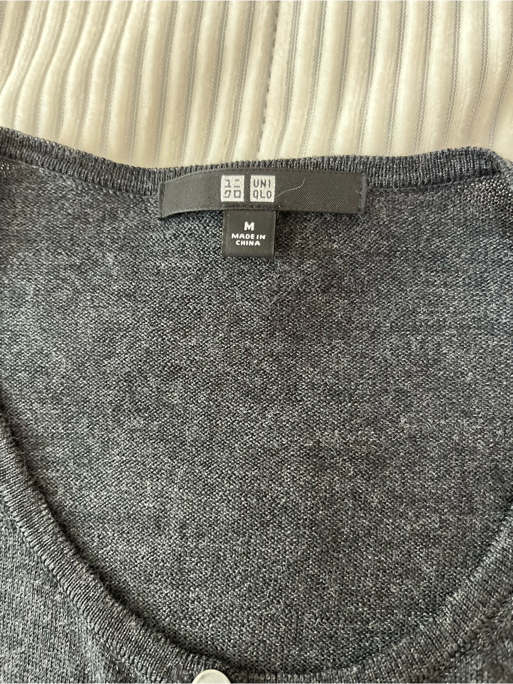 Uniqlo Dark Gray Crewneck Light Weight Merino Wool Button Cardigan - Picture 5 of 10